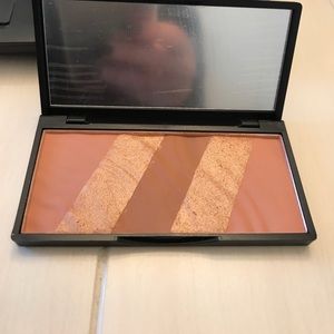 Beauté Basics Bronzer
